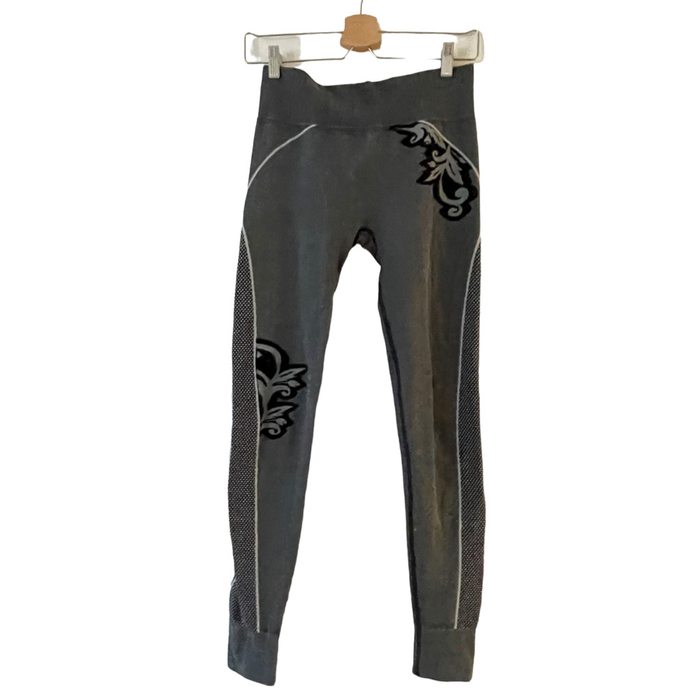 Athleta Size M Womens Seamless Twist Knit Leggings Black Gray‎ Active Pants